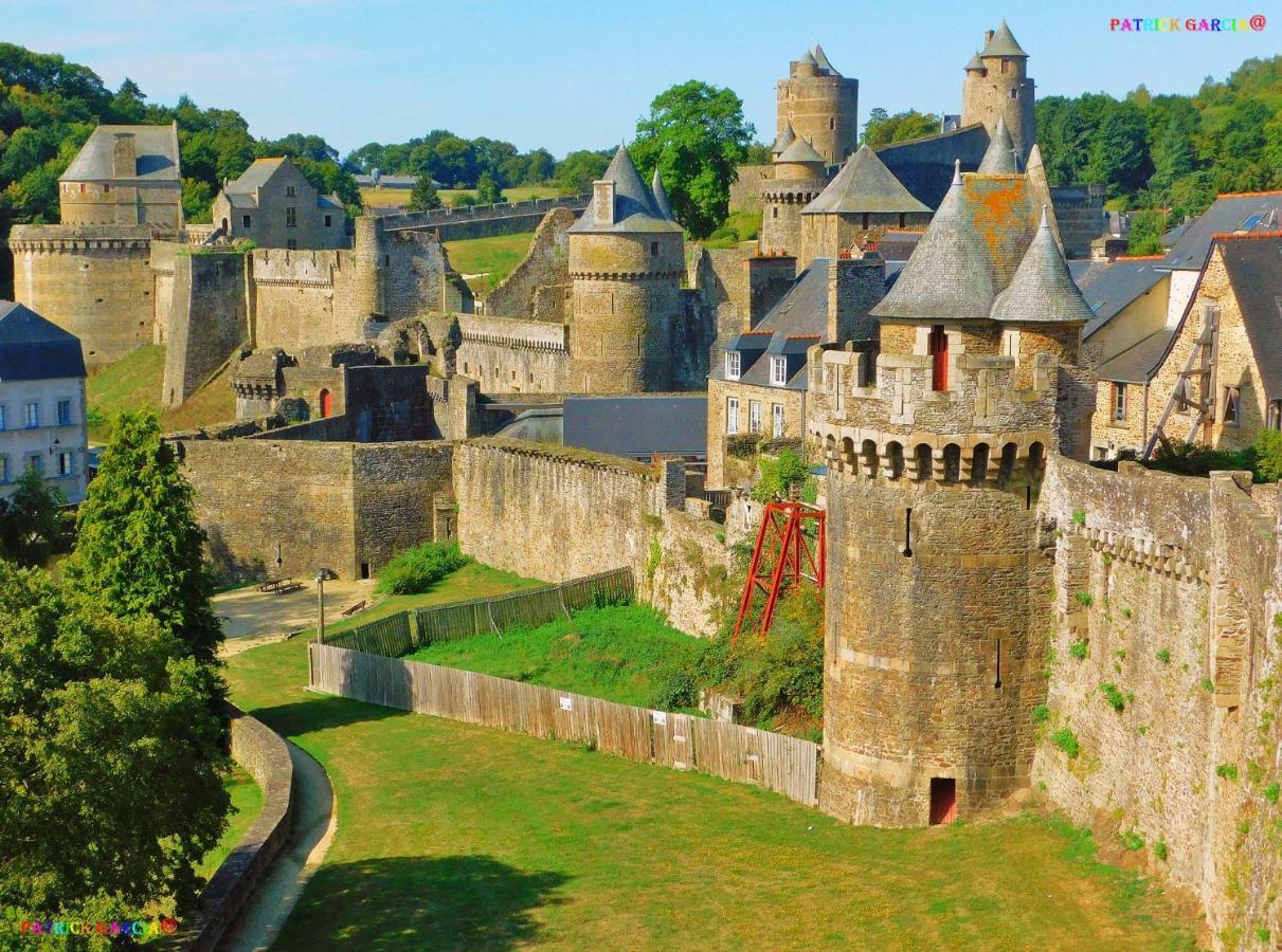 L'Escale Fougeraise Fougeres Exterior foto