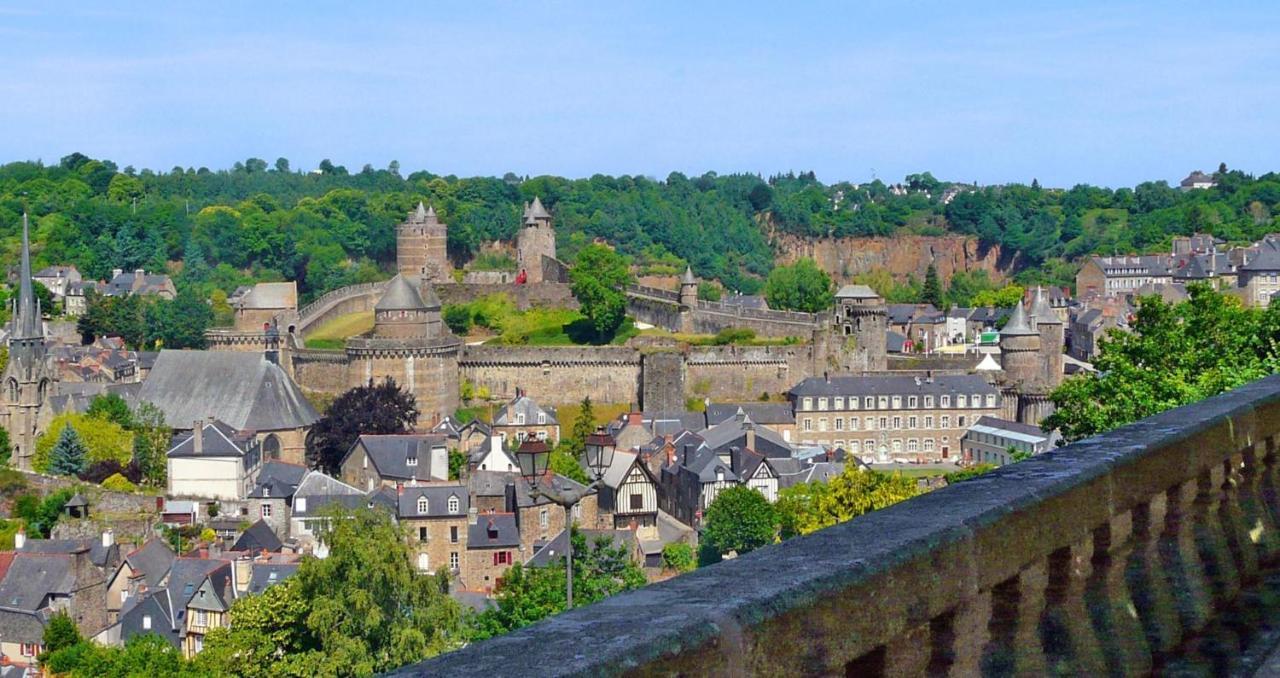 L'Escale Fougeraise Fougeres Exterior foto