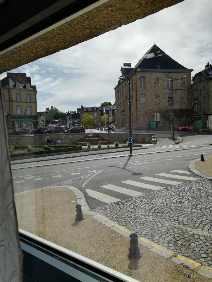 L'Escale Fougeraise Fougeres Exterior foto